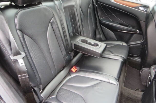 Used 2015 Lincoln MKC AWD w/ Equipment Group 102A Reserve image 29
