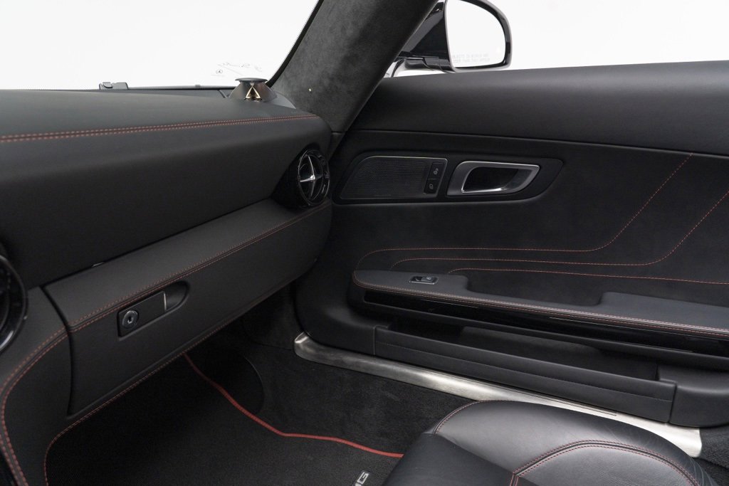 Used 2013 Mercedes-Benz SLS AMG GT Roadster image 57