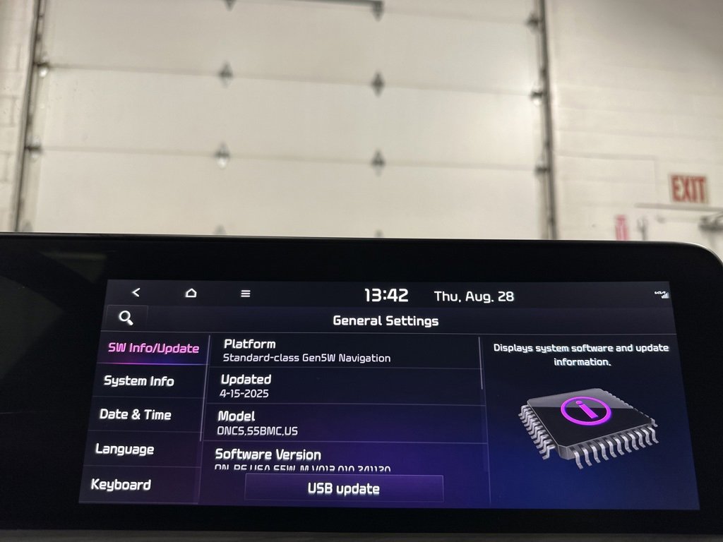 Used 2024 Kia Telluride SX Prestige X-Line image 32