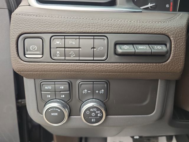 Used 2021 GMC Yukon XL Denali image 32