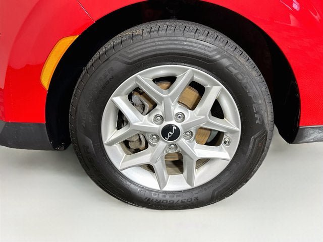 Certified 2024 Kia Soul S FWD image 28