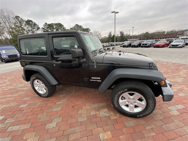 Used 2018 Jeep Wrangler Sport image 16