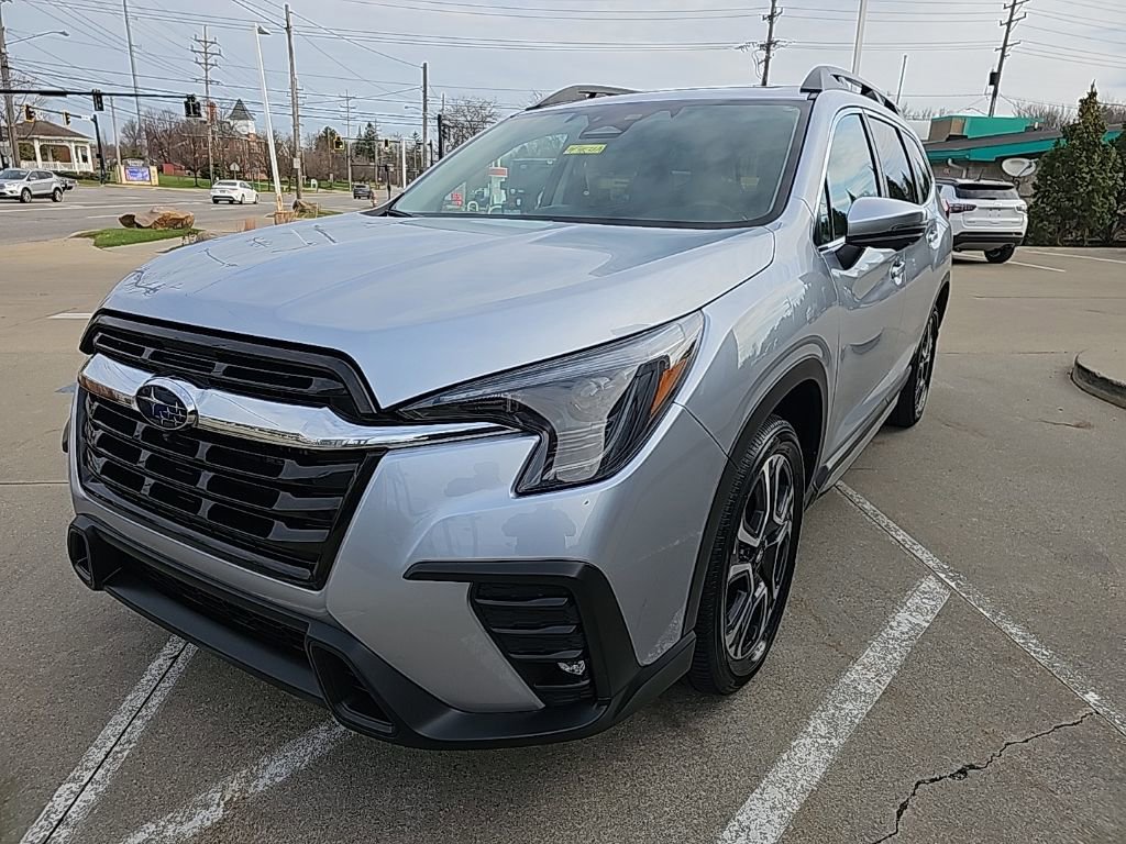 Used 2023 Subaru Ascent Limited w/ Technology Package image 10