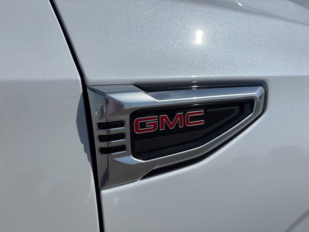New 2026 GMC Yukon Denali image 14