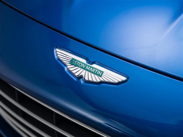 Used 2026 Aston Martin V8 Vantage Coupe image 23