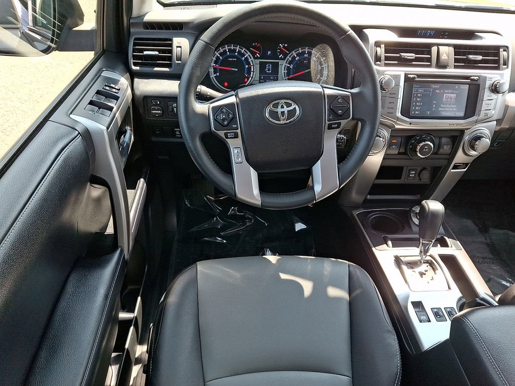 Used 2018 Toyota 4Runner SR5 Premium AWD/4WD image 11