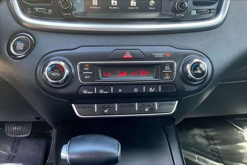 Used 2020 Kia Sorento S image 15