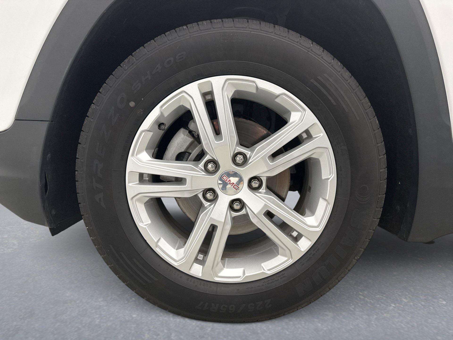 Used 2020 GMC Terrain SLE w/ Driver Convenience Package AWD/4WD image 23