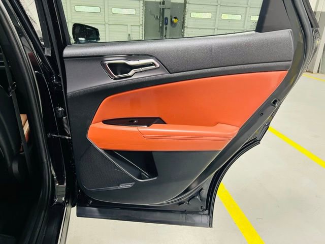 Used 2023 Kia Sportage SX image 35