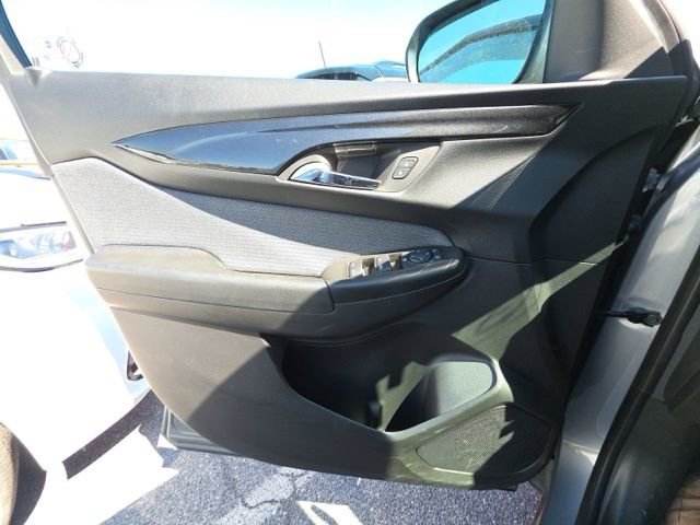 Used 2025 Chevrolet TrailBlazer LT AWD/4WD image 16