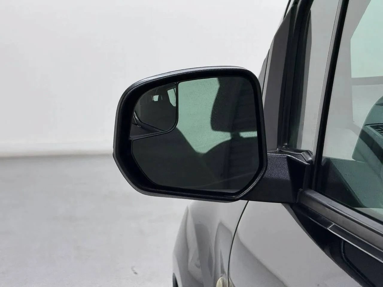 Used 2020 Ford Transit Connect XL FWD image 45