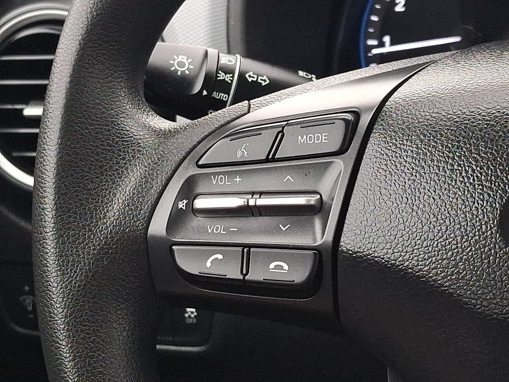 Used 2021 Hyundai Kona SE w/ Cargo Package AWD/4WD image 22