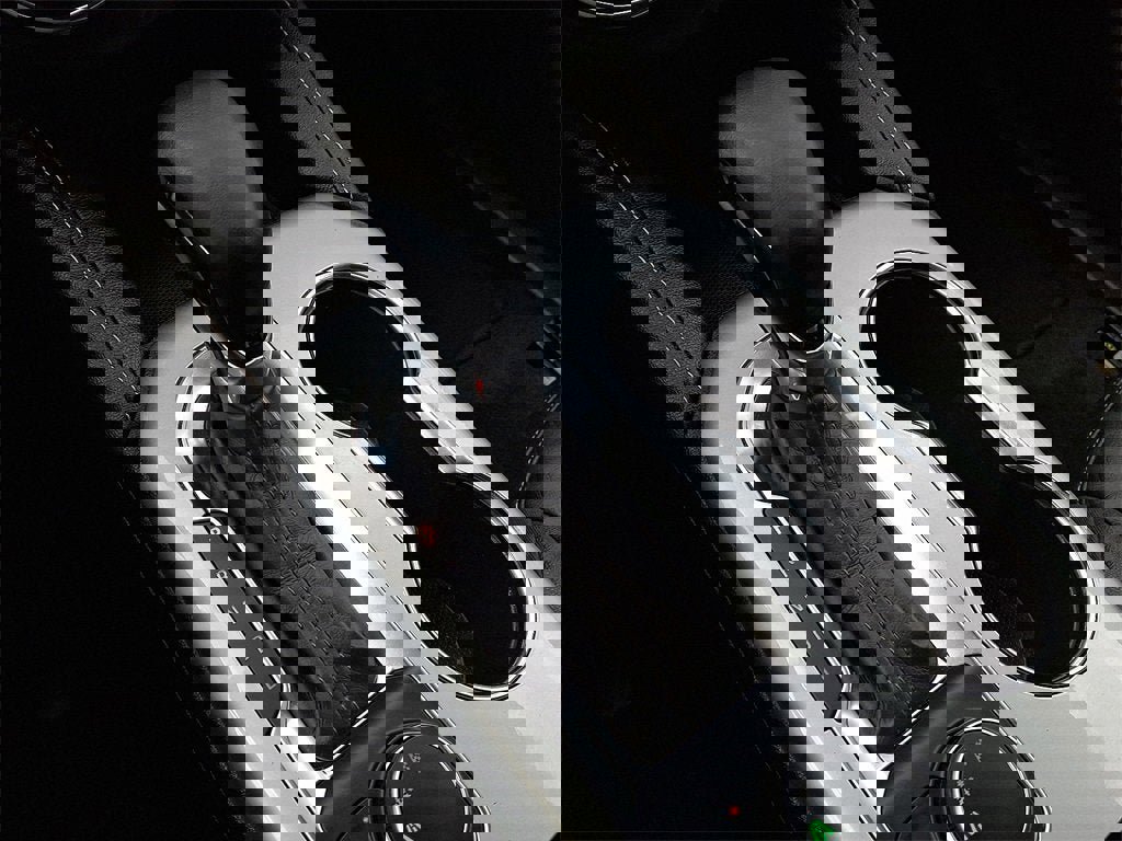 Certified 2024 Chevrolet Blazer LT w/ Midnight/Sport Edition image 15