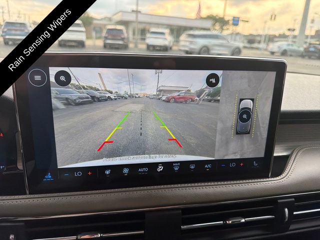 Used 2023 Lincoln Corsair AWD w/ Equipment Group 101A image 23
