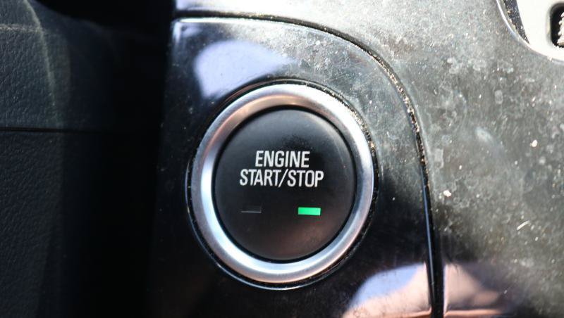 Used 2021 Buick Encore Preferred AWD/4WD image 13
