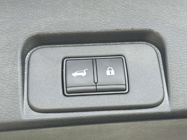 Used 2025 Nissan Rogue SV w/ Rock Creek Premium Package AWD/4WD image 11