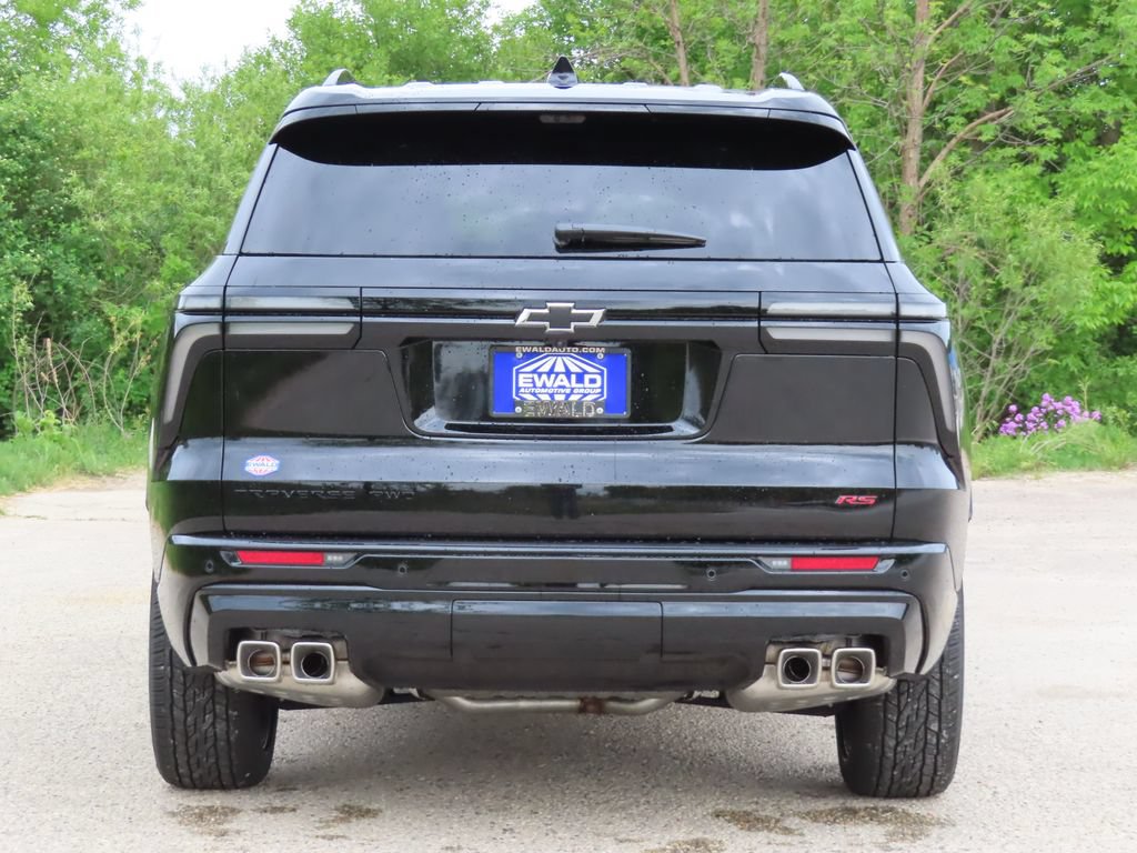 New 2026 Chevrolet Traverse RS w/ LPO, Floor Liner Package AWD/4WD image 19