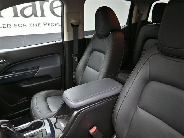 Used 2022 Chevrolet Colorado Z71 w/ Z71 Midnight Edition image 16