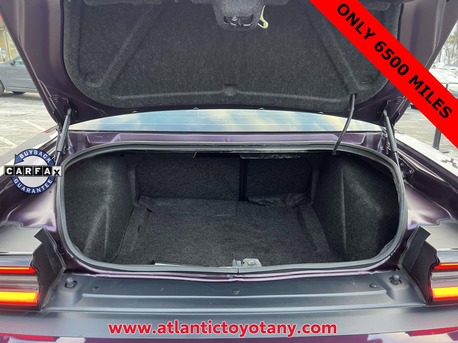 Used 2020 Dodge Challenger R/T Scat Pack w/ Shaker Package image 14