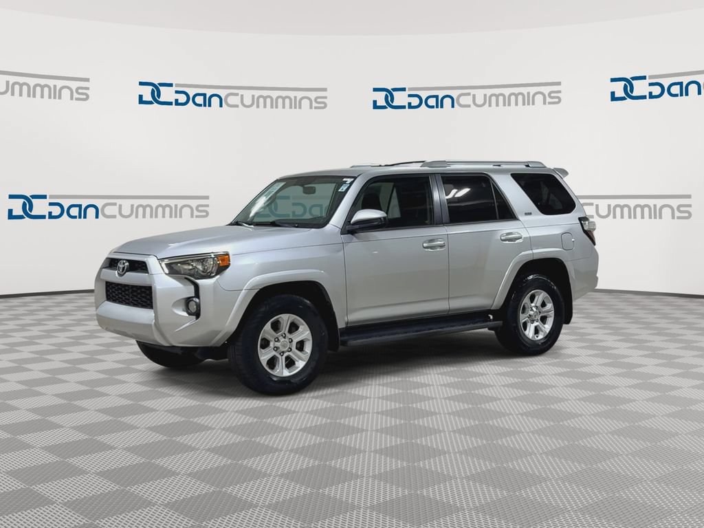 Used 2018 Toyota 4Runner SR5 RWD image 4
