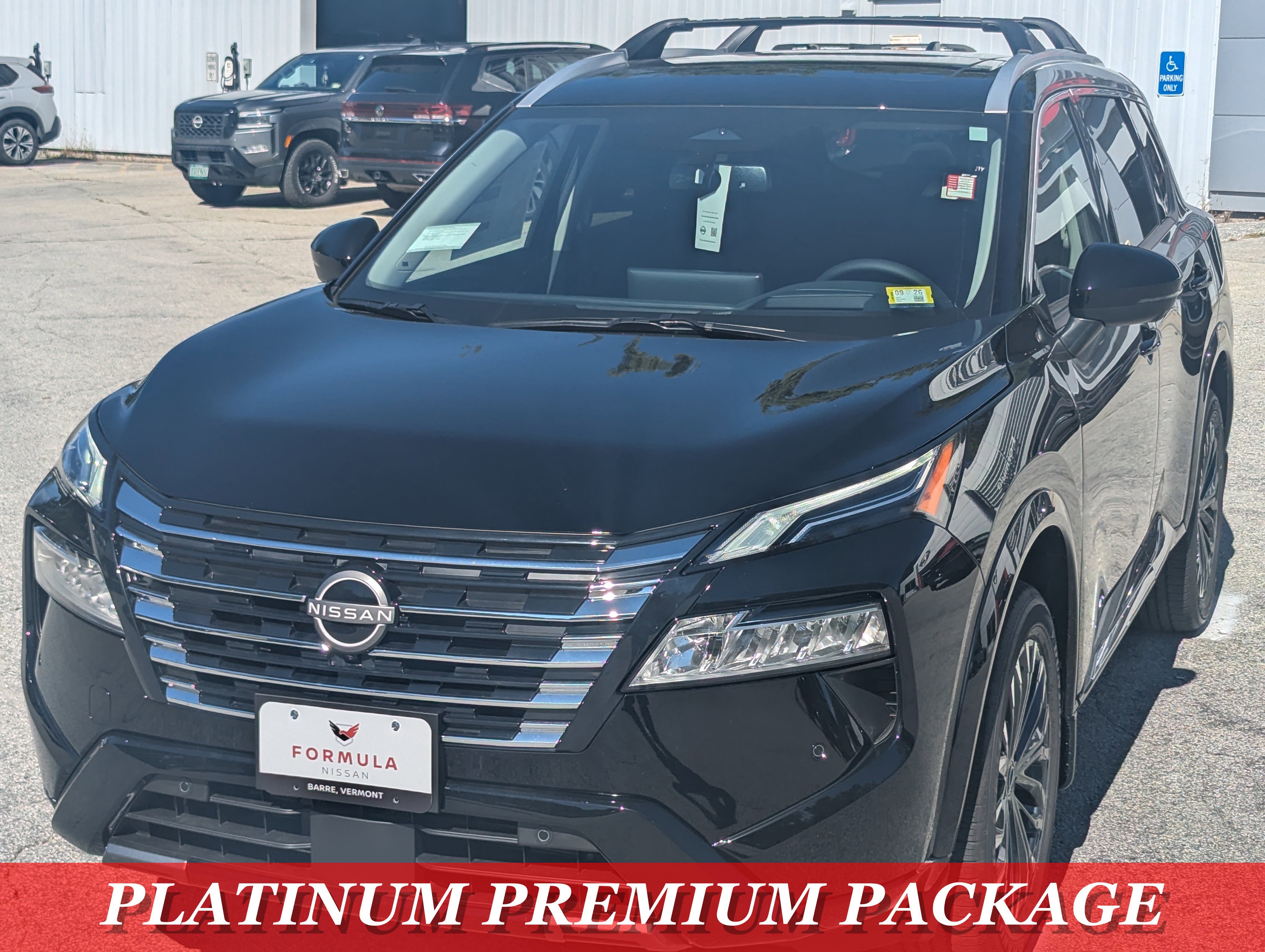 New 2026 Nissan Rogue Platinum image 3