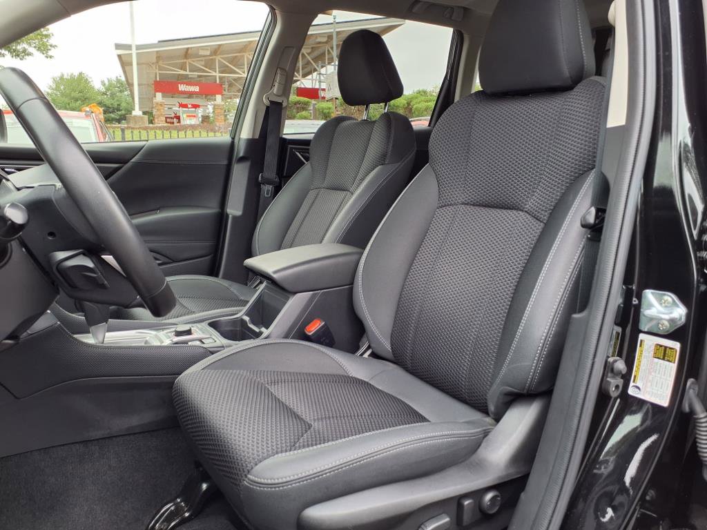 Used 2024 Subaru Forester Premium image 13