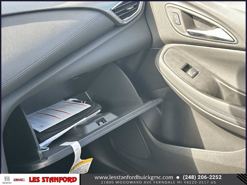 Certified 2023 Buick Encore GX Select w/ Sport Touring Package AWD/4WD image 33
