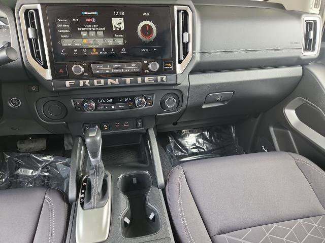 Certified 2025 Nissan Frontier SV w/ SV Convenience Package RWD image 16
