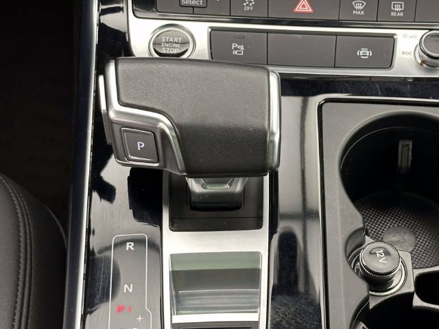Used 2023 Audi Q7 2.0T Premium w/ Convenience Package AWD/4WD image 20