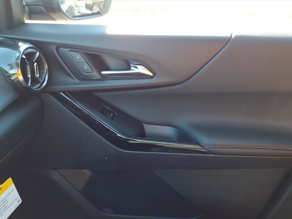 New 2026 Chevrolet Equinox LT w/ Convenience Package II image 23