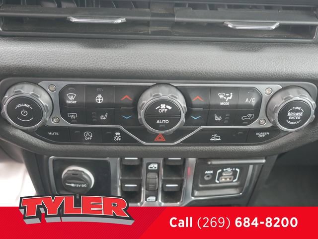 Used 2024 Jeep Gladiator Sport image 32
