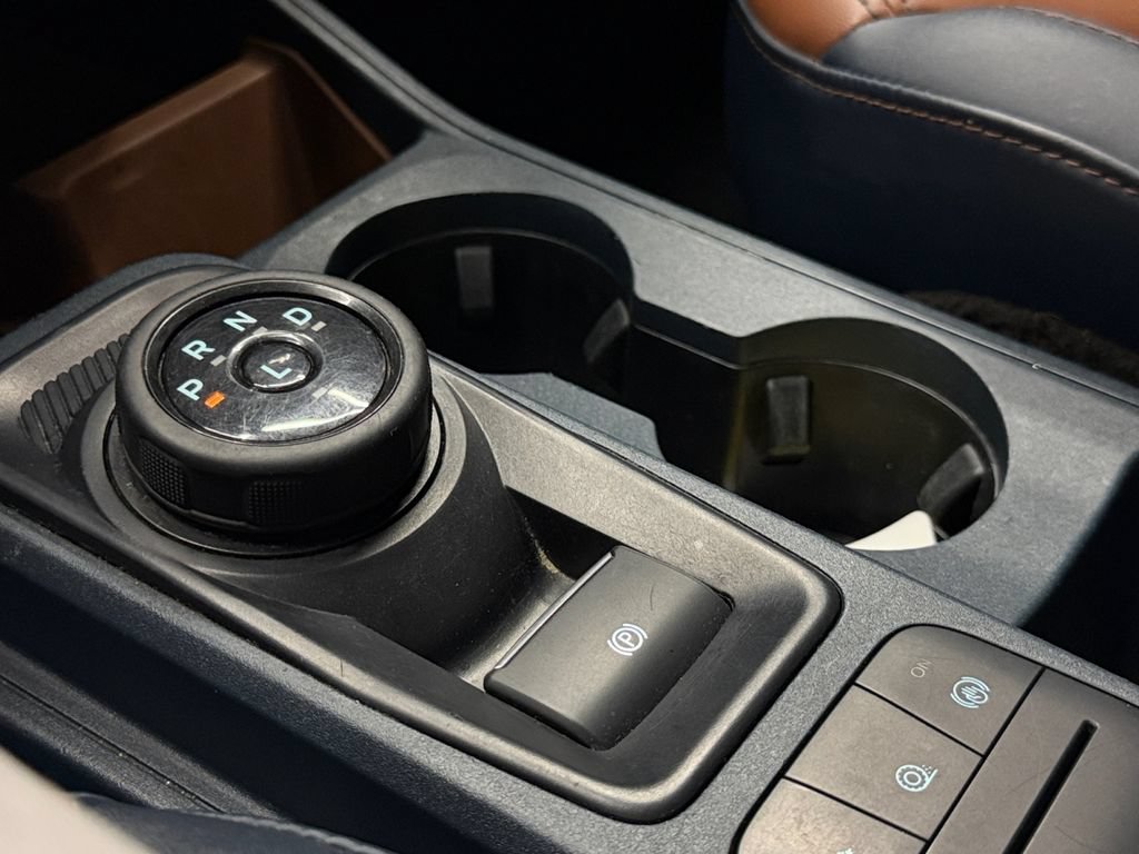 Used 2023 Ford Maverick Lariat w/ Lariat Luxury Package FWD image 22