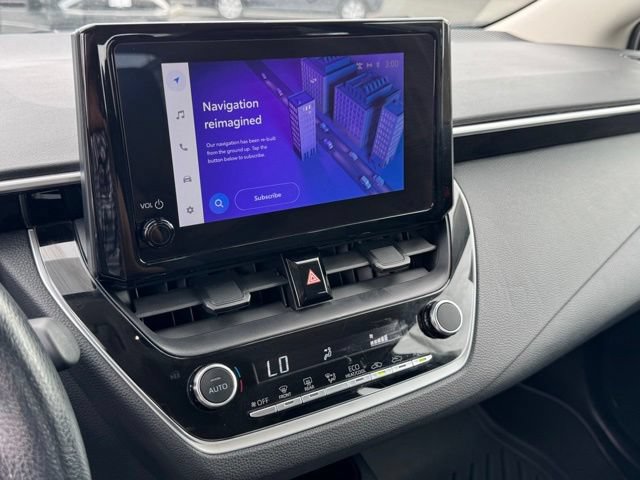 Used 2024 Toyota Corolla LE FWD image 17