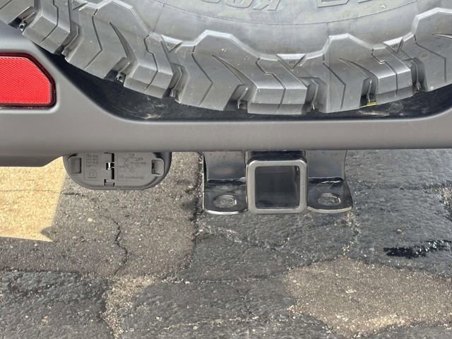 New 2026 Jeep Wrangler Unlimited Rubicon w/ Xtreme 35 Tire Package image 30