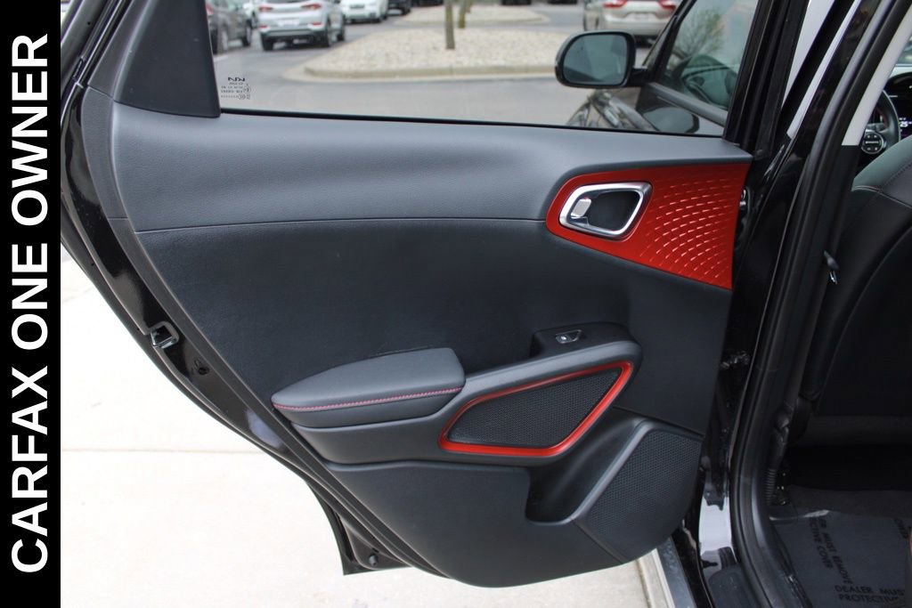Used 2023 Kia Soul GT-Line w/ GT-Line Technology Package FWD image 23