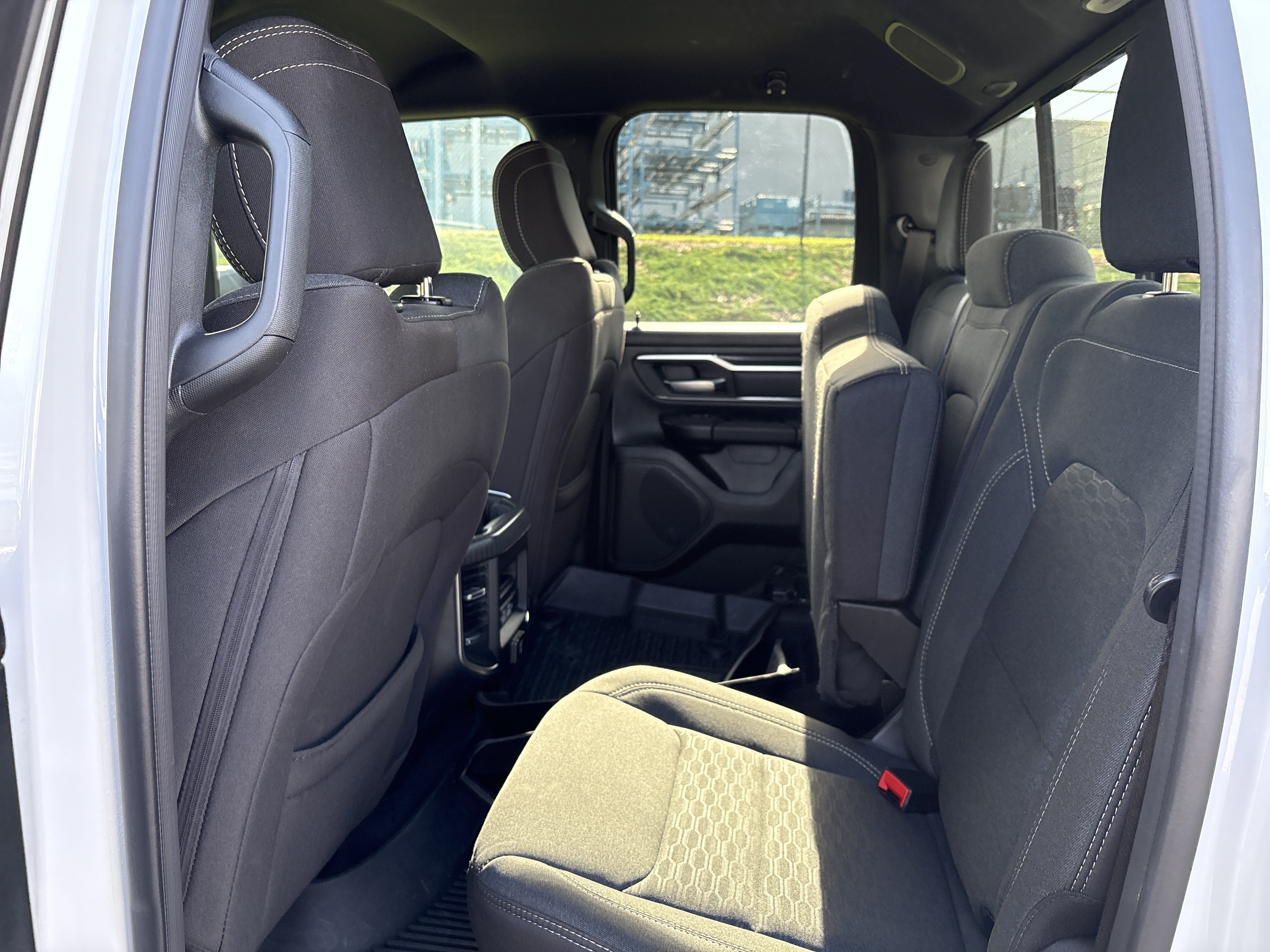 Certified 2025 RAM 1500 Big Horn AWD/4WD image 32