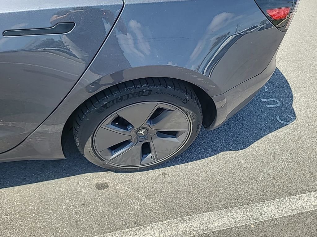 Used 2022 Tesla Model 3 Long Range image 11