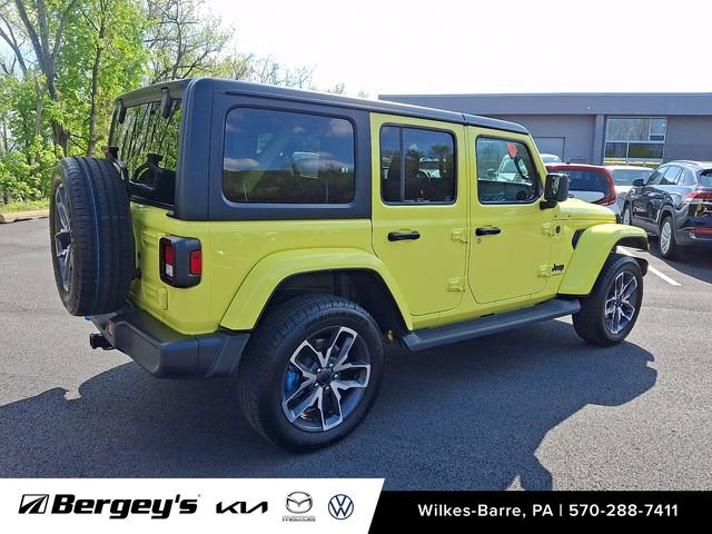 Used 2024 Jeep Wrangler Unlimited w/ Convenience Group image 5