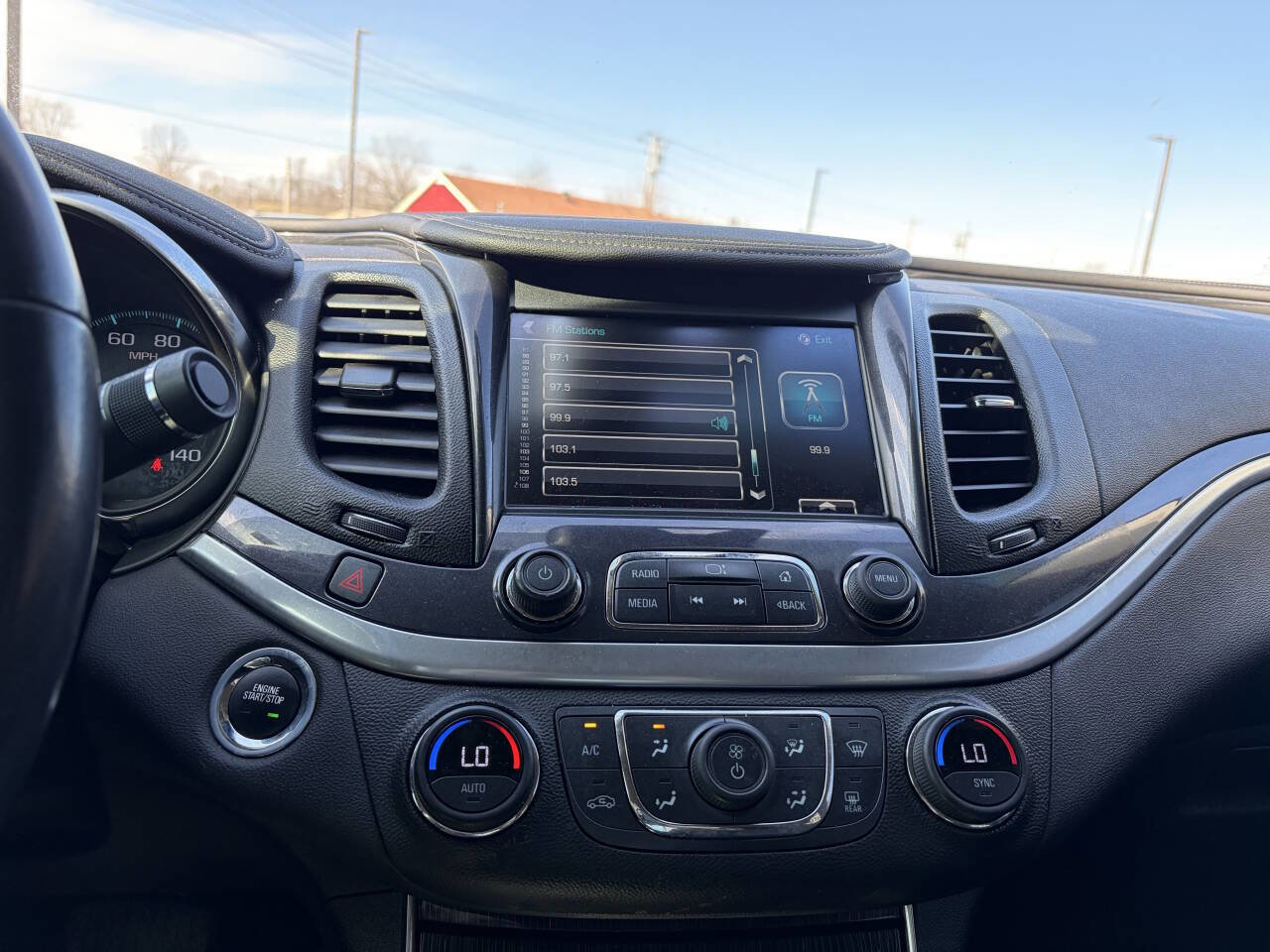 Used 2019 Chevrolet Impala LT image 23