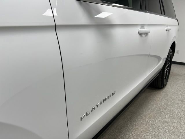 Used 2025 Ford Expedition Max Platinum AWD/4WD image 14