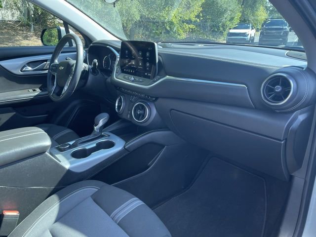 Used 2025 Chevrolet Blazer LT image 28