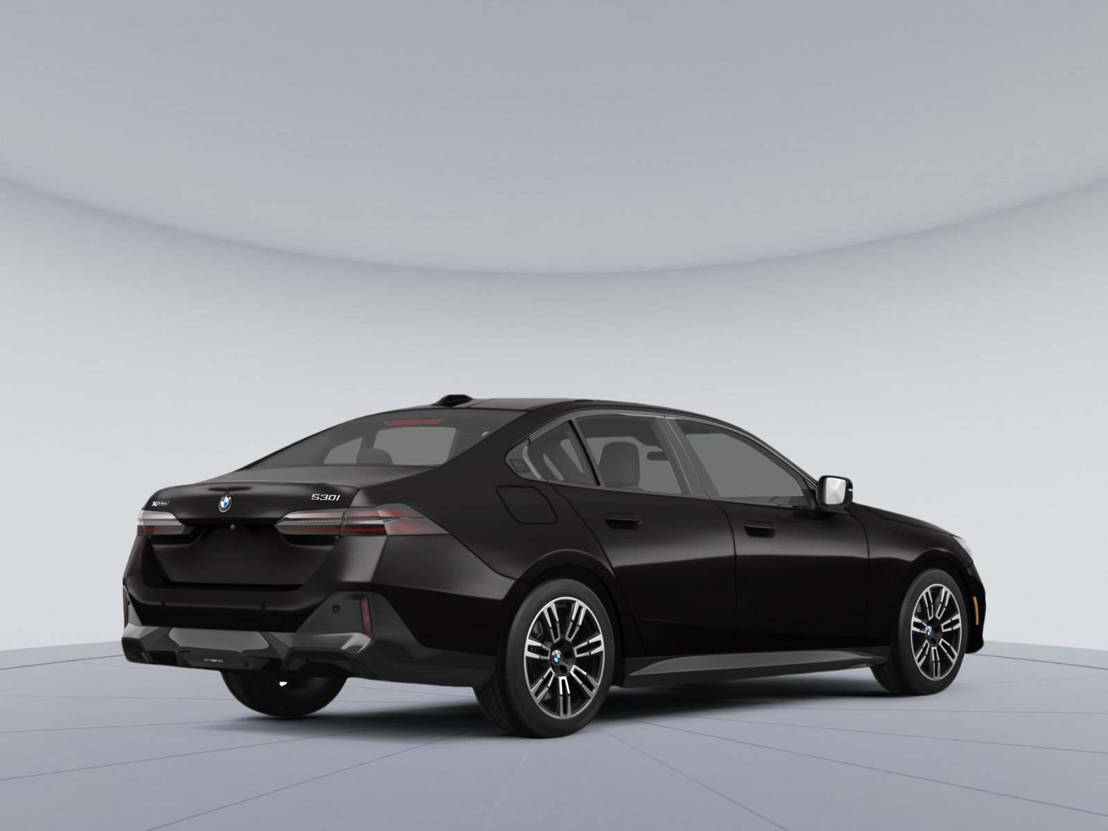 New 2026 BMW 550e xDrive w/ Executive Package image 3