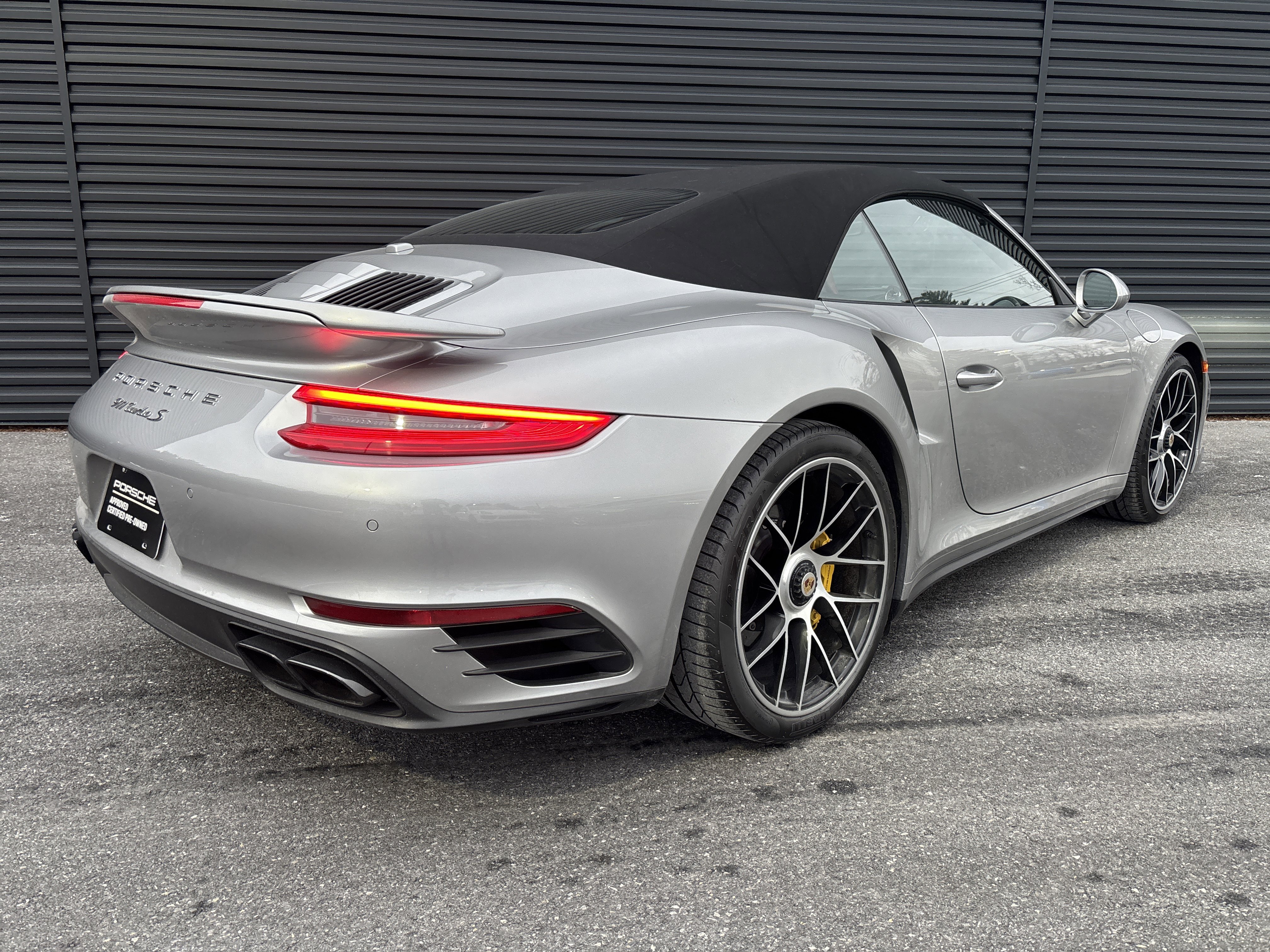 Certified 2019 Porsche 911 Turbo S image 5