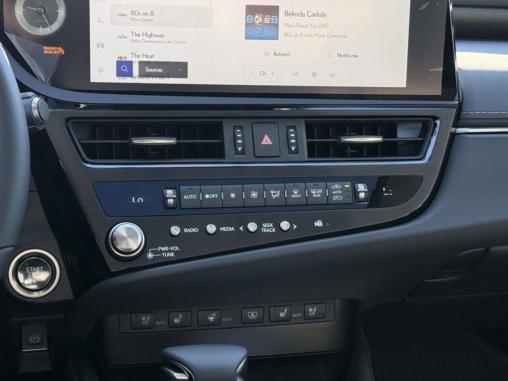 Used 2025 Lexus ES 350 w/ Luxury Package image 20