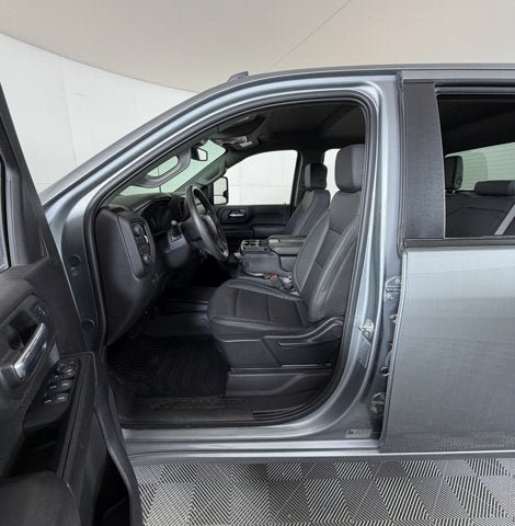 Used 2026 Chevrolet Silverado 3500 W/T w/ WT Convenience Package AWD/4WD image 8