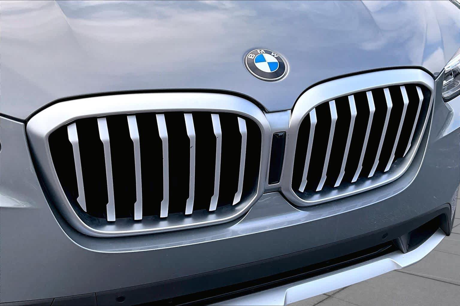 Used 2023 BMW X3 sDrive30i w/ Premium Package RWD image 30
