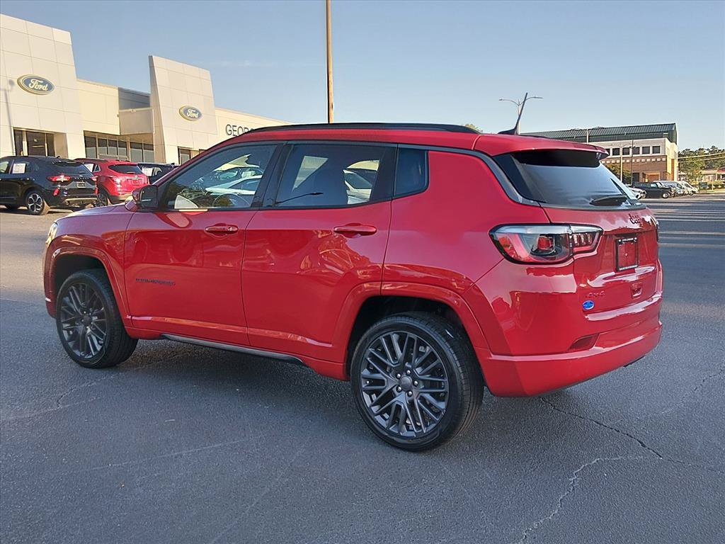 Used 2022 Jeep Compass Limited AWD/4WD image 6
