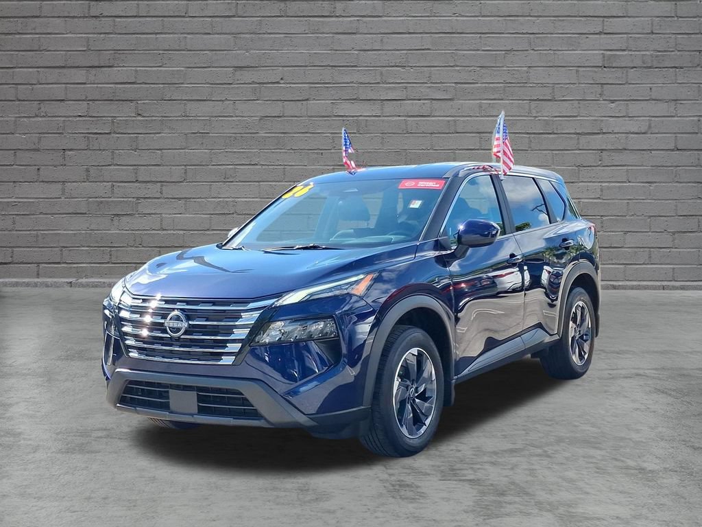 Used 2026 Nissan Rogue SV FWD image 4