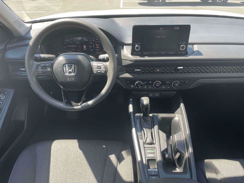Certified 2025 Honda Accord SE image 13