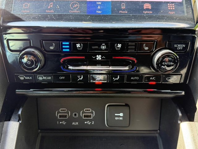 Used 2023 Jeep Grand Cherokee L Overland w/ Luxury Tech Group IV image 33